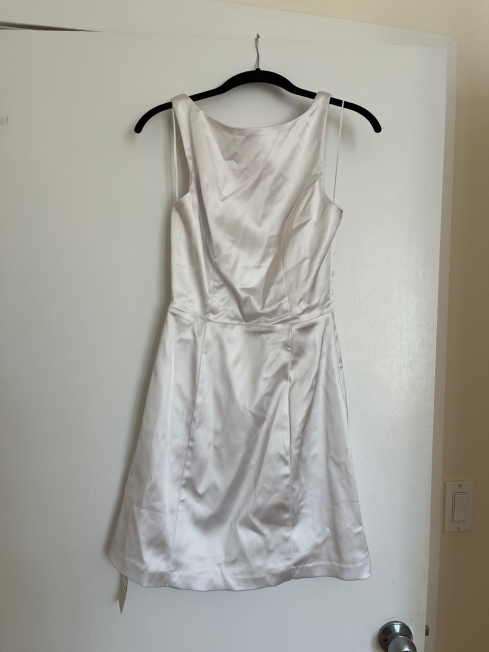 Abercrombie & Fitch White Satin Sleeveless Cocktail Dress